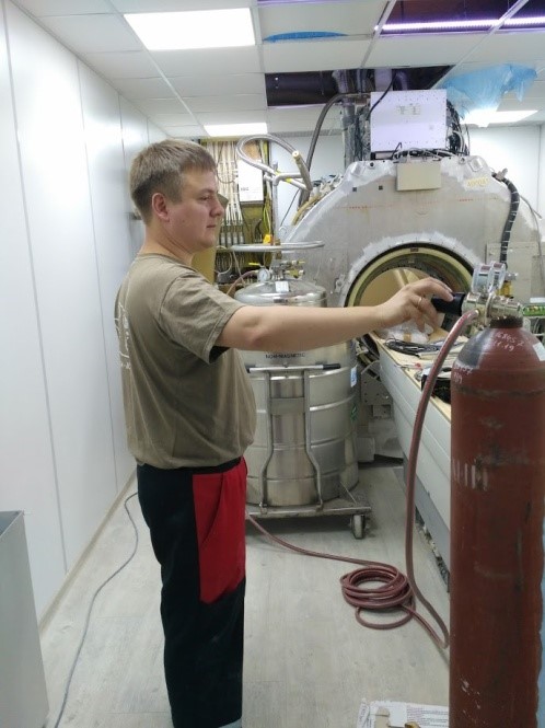 Liquid helium transfer1